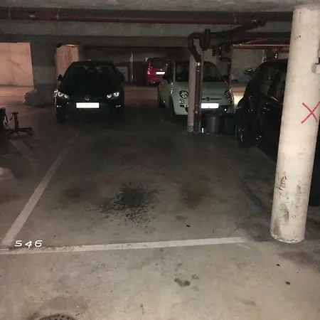 Cosy 50m² Parking/terrasse/wifi Proche Centre Apartman